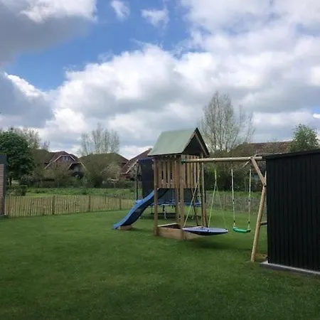 Zur Strandwiese W2 アパート